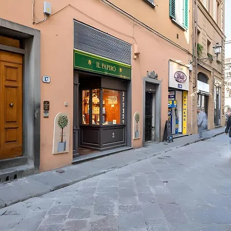 Апартаменты Elegant And Bright Flat Near The Duomo Флоренция