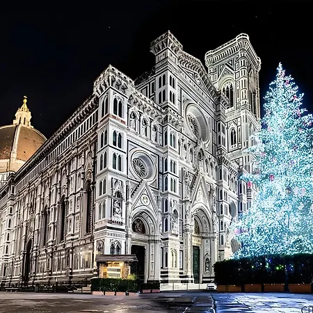 Elegant And Bright Flat Near The Duomo Апартаменты *